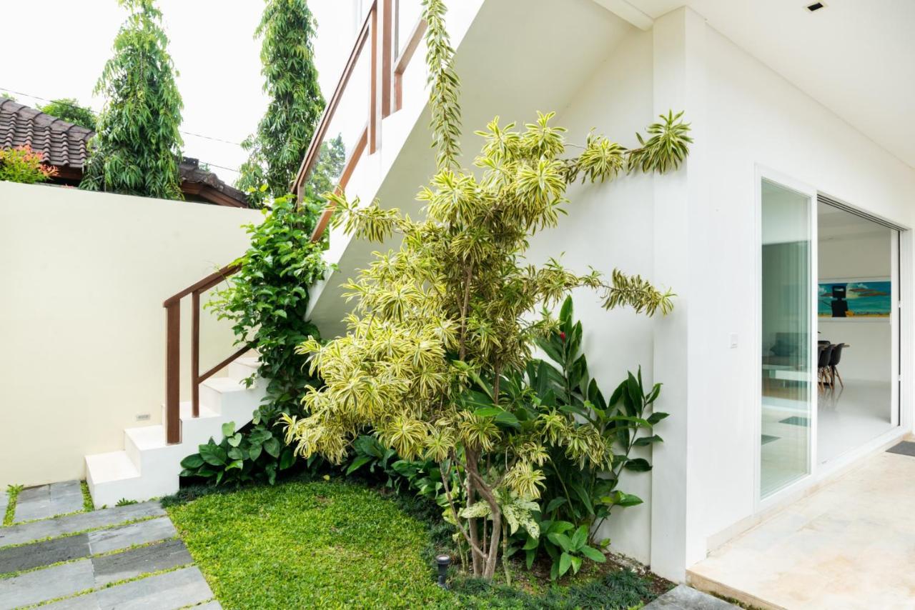 Villa Aditi, Sitara Villa Group เซมินยัค ภายนอก รูปภาพ