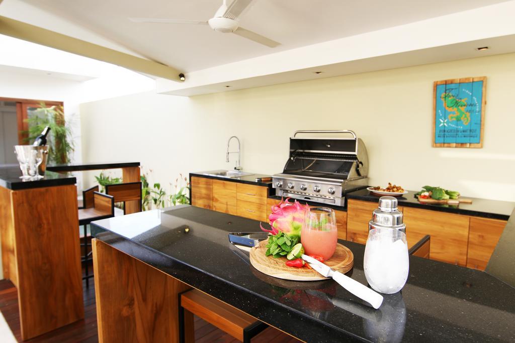 Villa Aditi, Sitara Villa Group เซมินยัค ภายนอก รูปภาพ