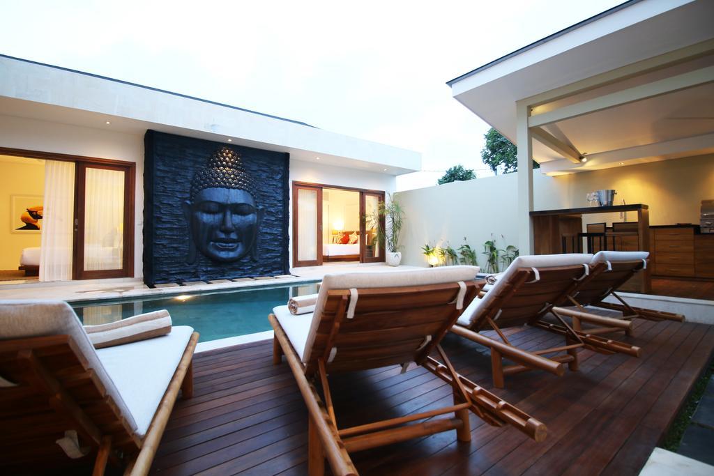 Villa Aditi, Sitara Villa Group เซมินยัค ภายนอก รูปภาพ