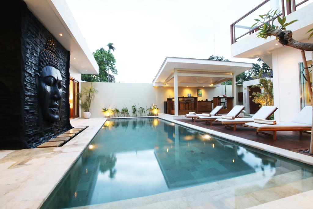 Villa Aditi, Sitara Villa Group เซมินยัค ภายนอก รูปภาพ